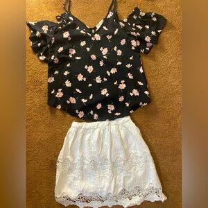🍒5-$50 Flowered shirt + skirt
Sienna Sky cold shoulder Top
Forever 21 Skirt